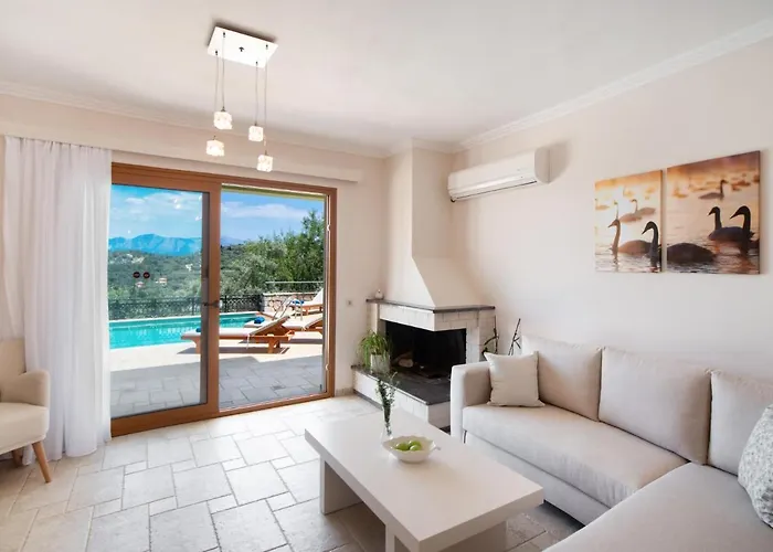 Kyknos Villa